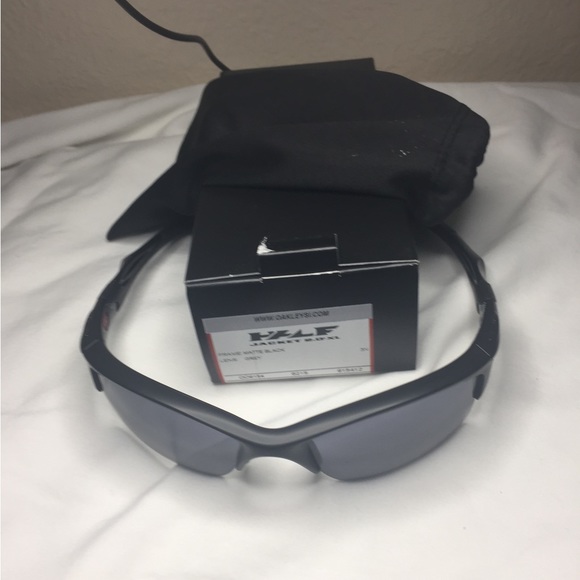 Oakley HALF jacket 2.0XL  MATT BLACK  GREY LENS - Picture 5 of 6